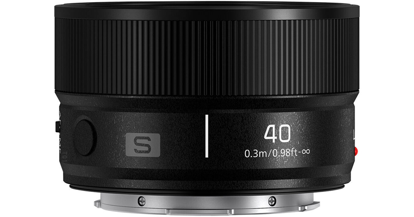 Panasonic LUMIX S 40mm f/2 Lens (Black)