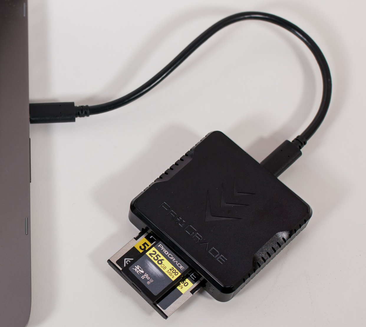 ProGrade Digital SDXC UHS-II V90 300MB/s Dual Slot Memory Card Reader